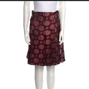 EUC Diane Von Furstenberg Silk Skirt